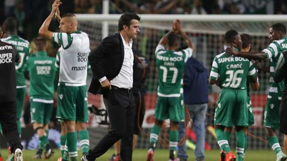 Grupo rendido à liderança de Marco Silva