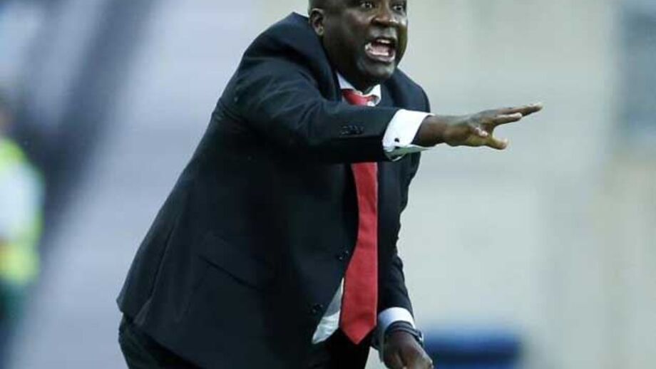 Angola termina qualificação com empate (1-1)