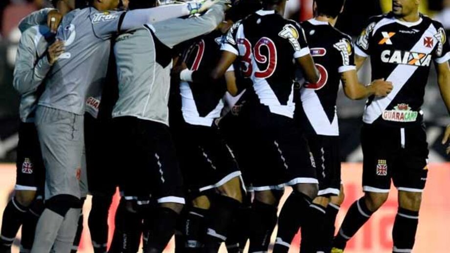 Vasco da Gama empata e garante subida ao Brasileirão