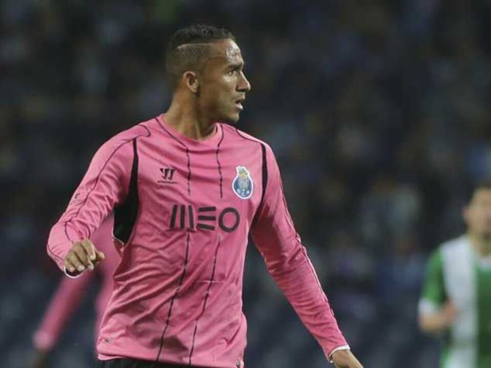 Danilo encerra com classe a goleada