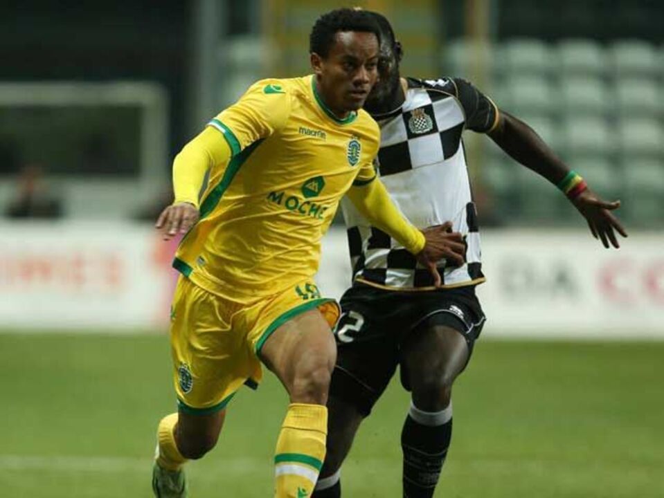 Recursos naturais na relva artificial