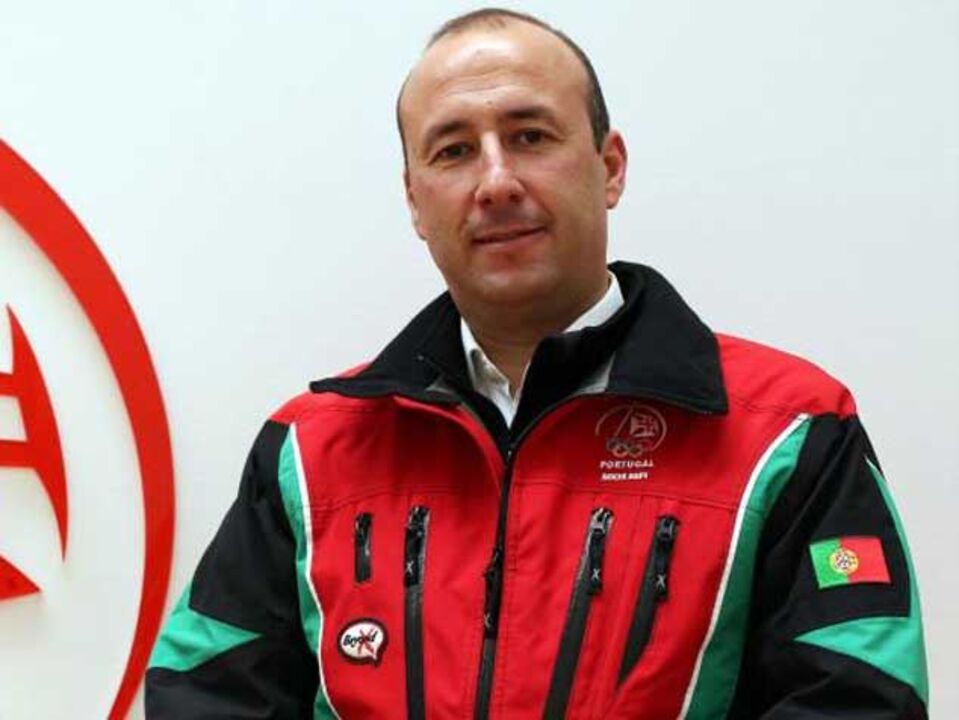 Pedro Farromba reeleito presidente da Federação de Desportos de Inverno