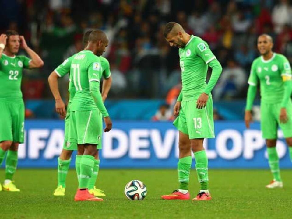 Argélia defronta Tunísia na preparação da CAN2015