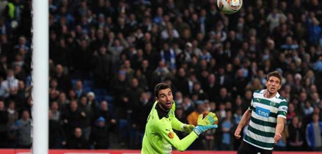 Memórias azuis bebé no regresso a Inglaterra