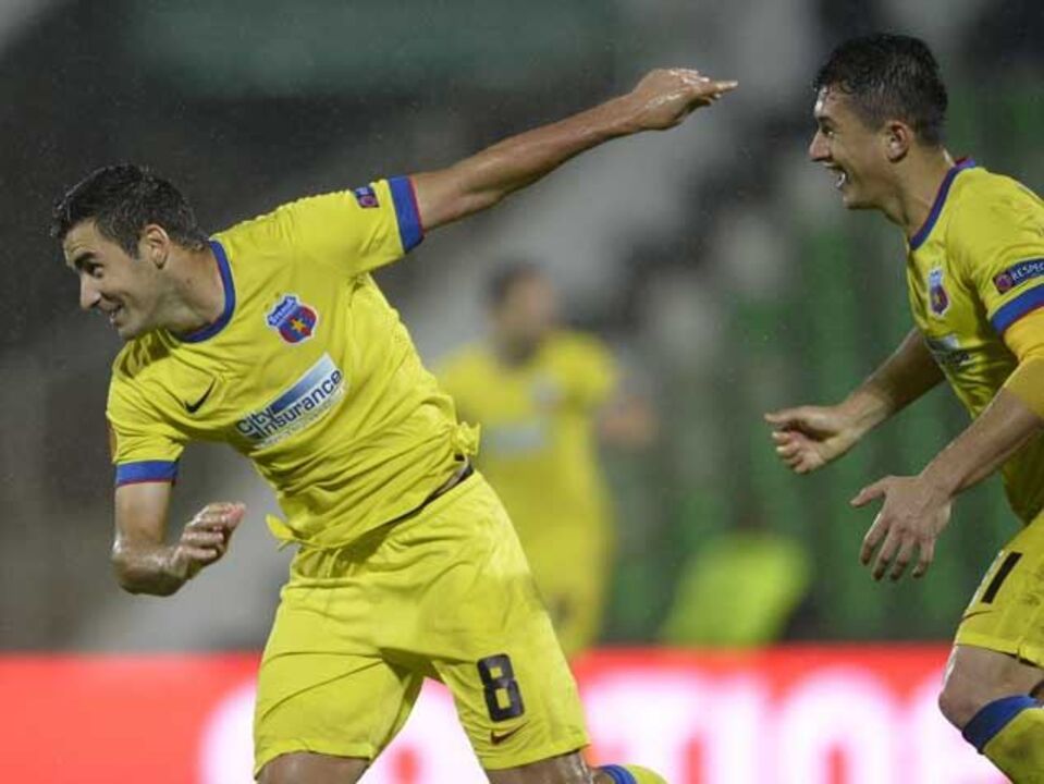 Steaua Bucareste recupera temporariamente nome e cores 
