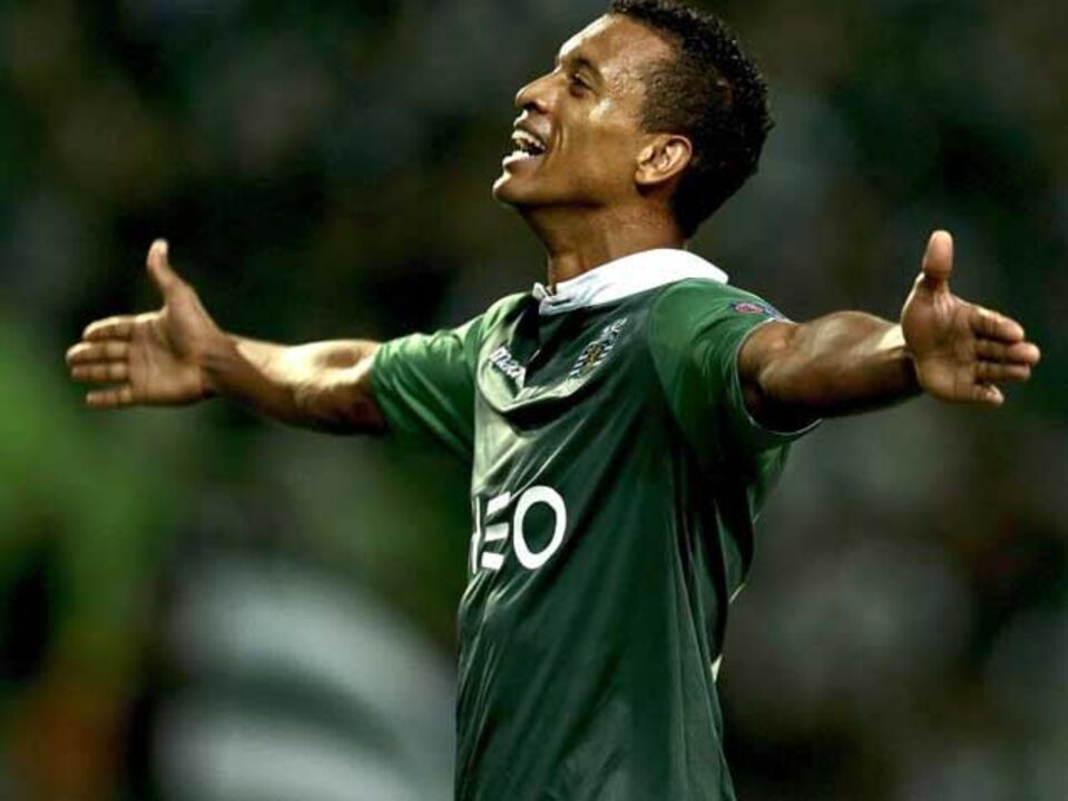 Nani eleito o melhor jogador da Liga