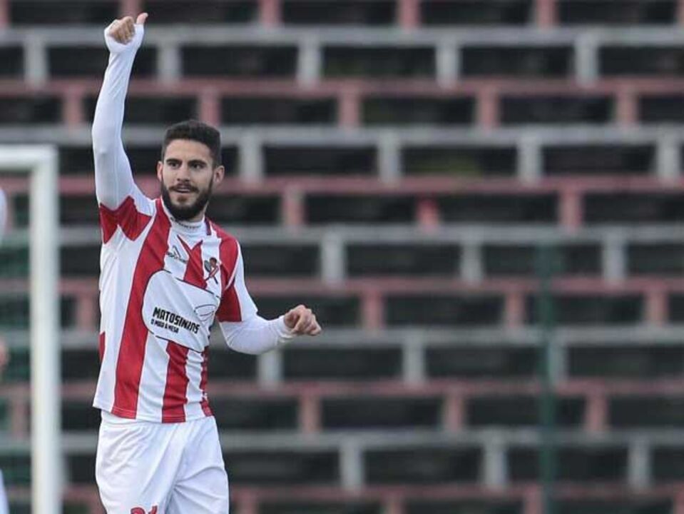 Leixões-U.Madeira, 2-1: Equipa de Horácio Gonçalves sobe ao 5.º lugar