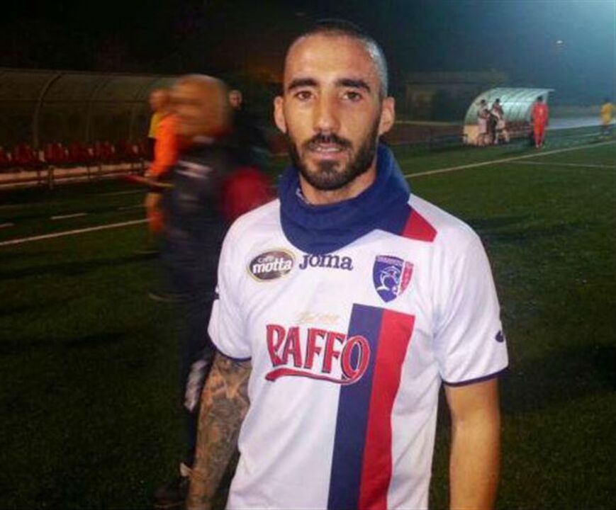 Matias rescinde com o Taranto e é um jogador livre