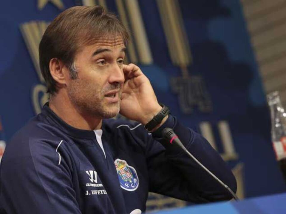 Julen Lopetegui: «António Oliveira? Todas as opiniões são respeitáveis»