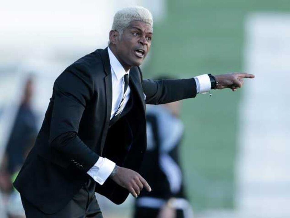 Farense-Leixões, 3-0: Algarvios vencem 10 jogos depois