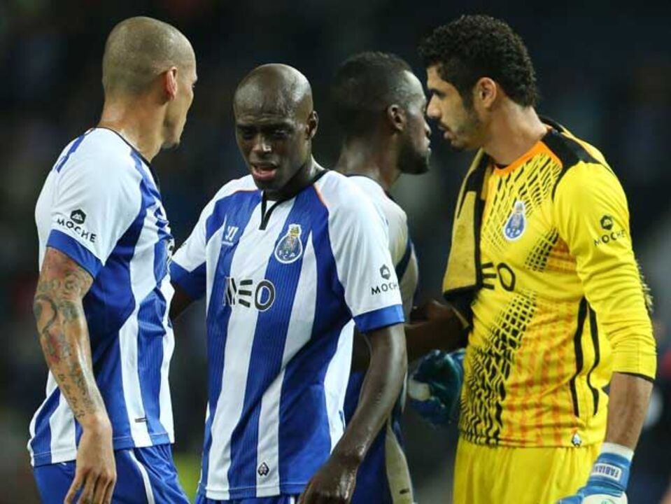 Maicon: «Rotatividade é aceitável»