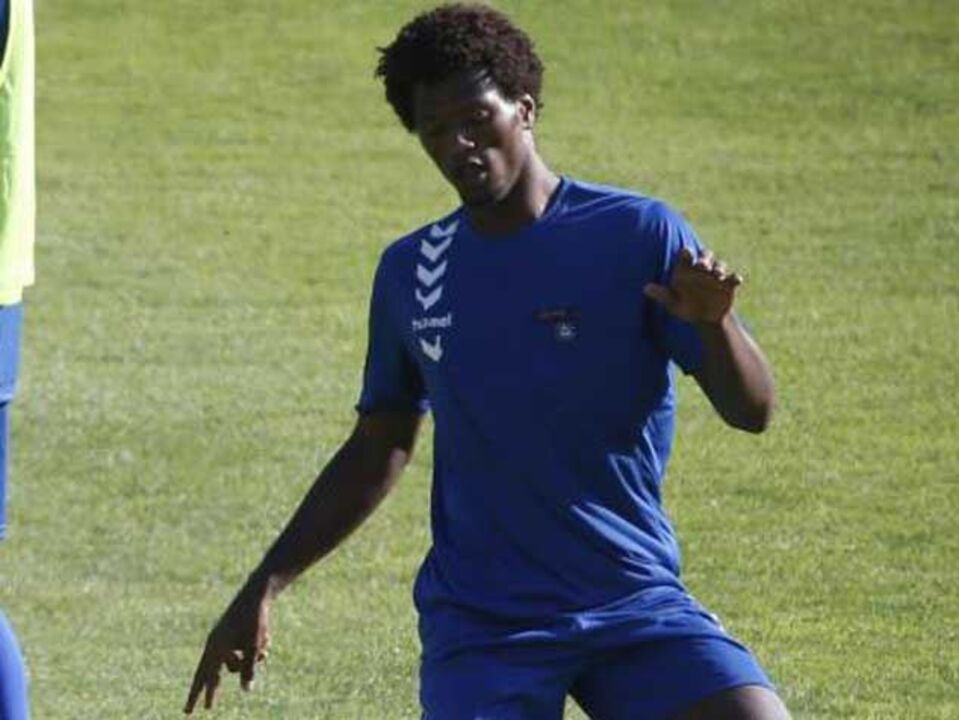 Cabo Verde deixa de fora Zé Luís por lesão