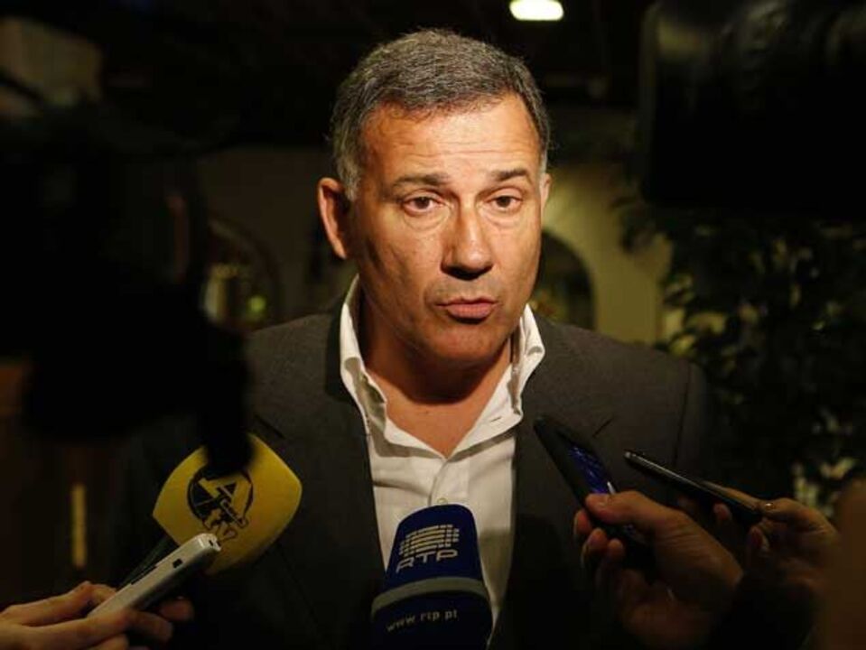 José Eduardo: «Espero que tudo se resolva»