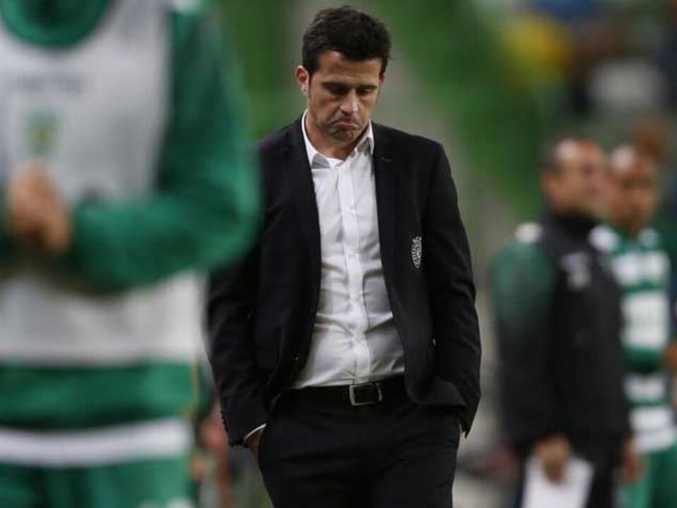 O que trava a saída de Marco Silva