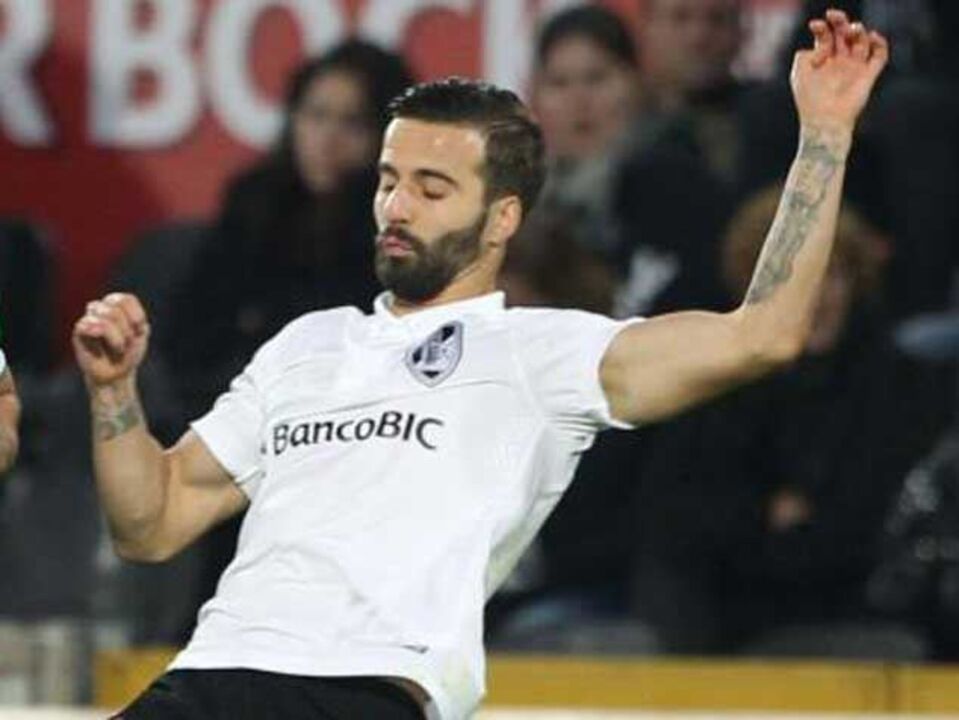 Alex: «Podíamos ficar aqui a noite toda»