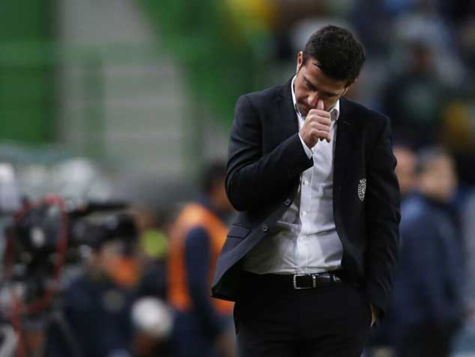 Atraso de 15 pontos dá rescisão