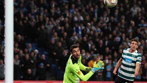 Memórias azuis bebé no regresso a Inglaterra