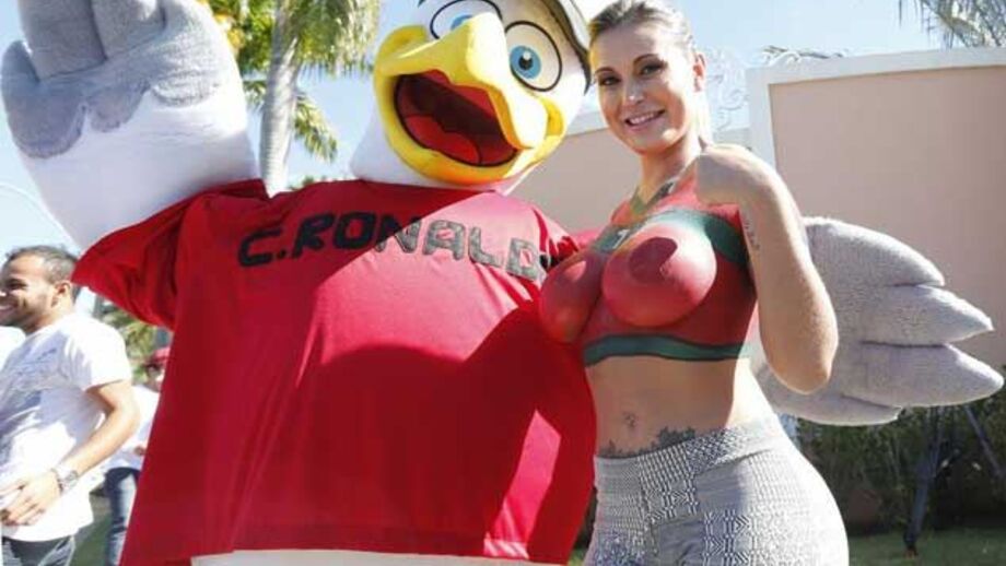 Andressa Urach já respira sozinha