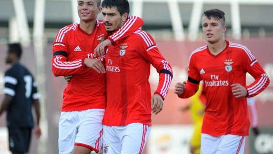 Juniores: Benfica vence fora de portas