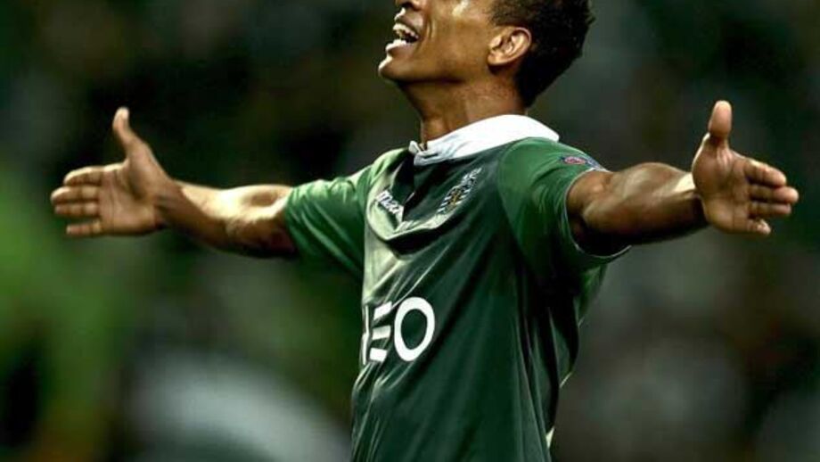 Nani eleito o melhor jogador da Liga