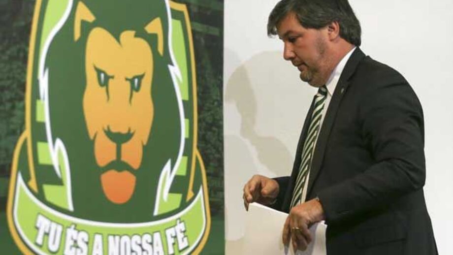 Leões decretam blackout