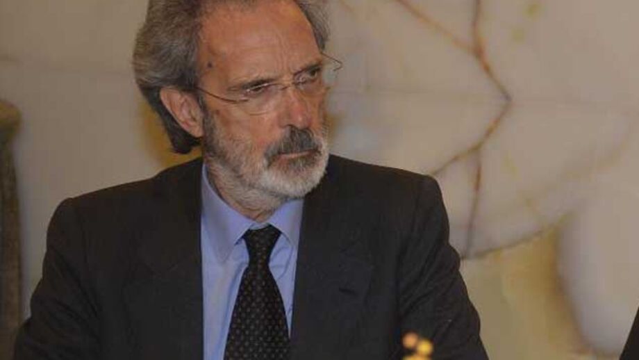 Dias da Cunha: «Blackout evita que o presidente continue a dizer disparates»