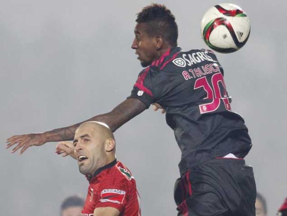 Talisca acaba com jejum de dois meses 