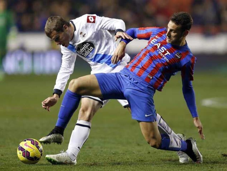 Levante-Deportivo, em direto