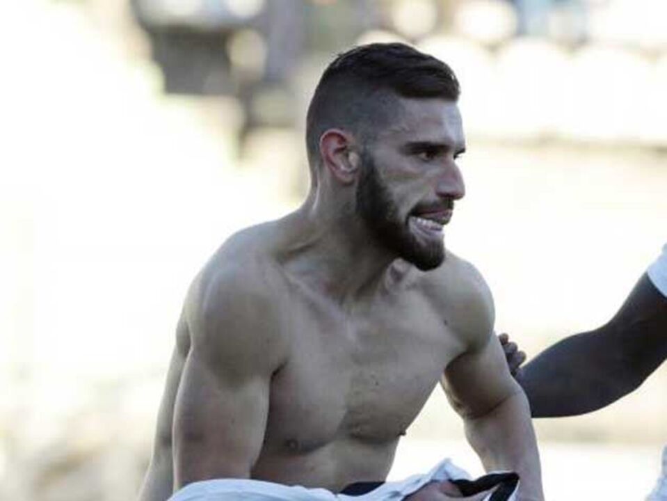 Farense-Sp. Covilhã, 1-0: Bruno Carvalho resolveu