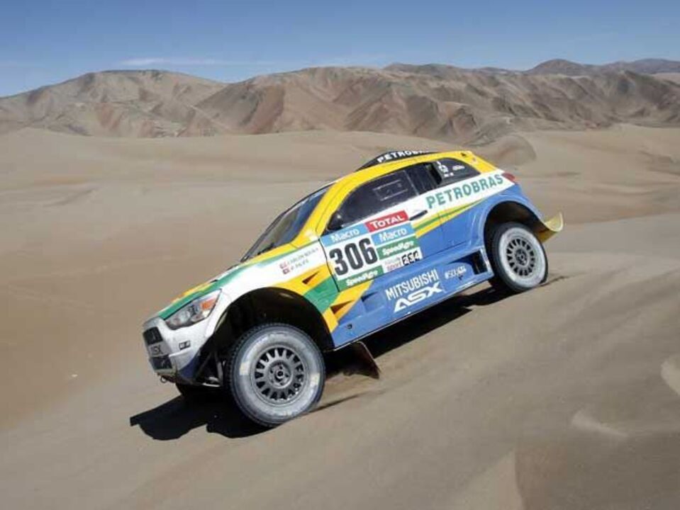 Dakar'2015: Carlos Sousa cai para nono