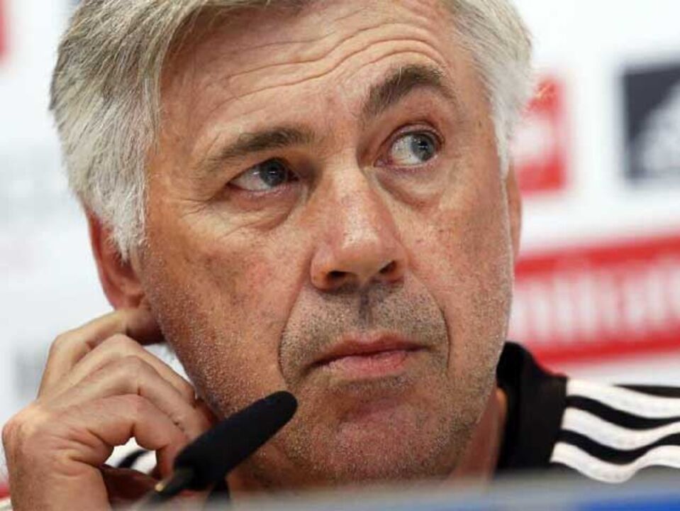 Ancelotti: «Cabeça fria frente ao Atl. Madrid»