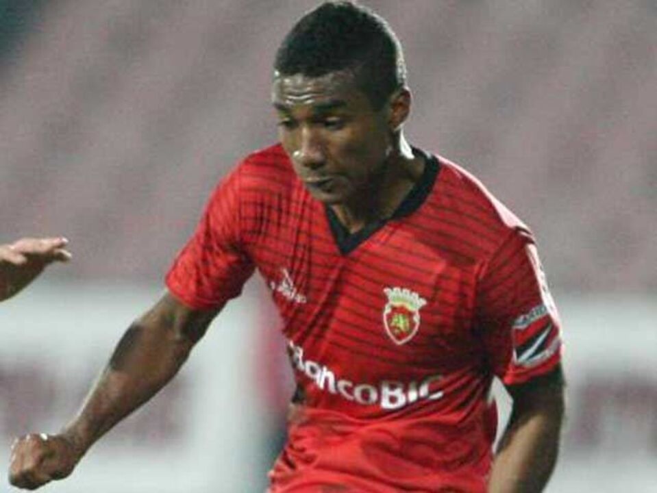 Rui Quinta deixa Quiñones fora dos convocados