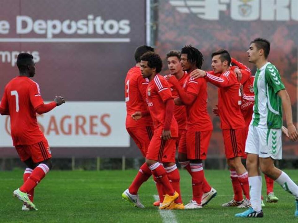 Juniores: Benfica sem dificuldades em superar o V. Setúbal