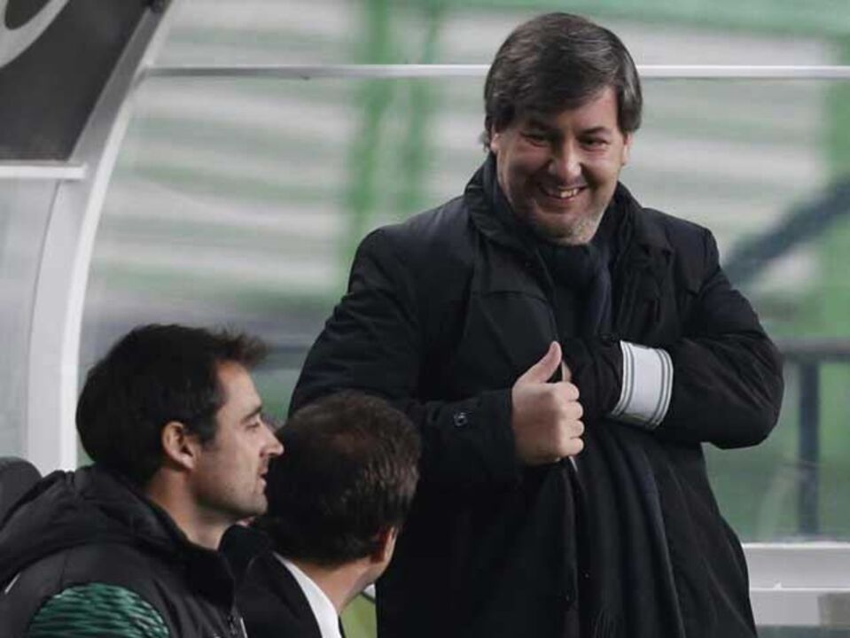 Liderança de Bruno de Carvalho "reforçada"