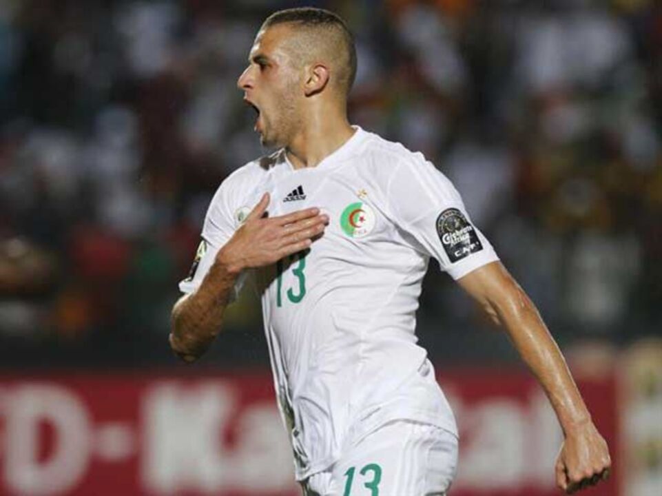 Slimani estará em rota de colisão com equipa técnica argelina