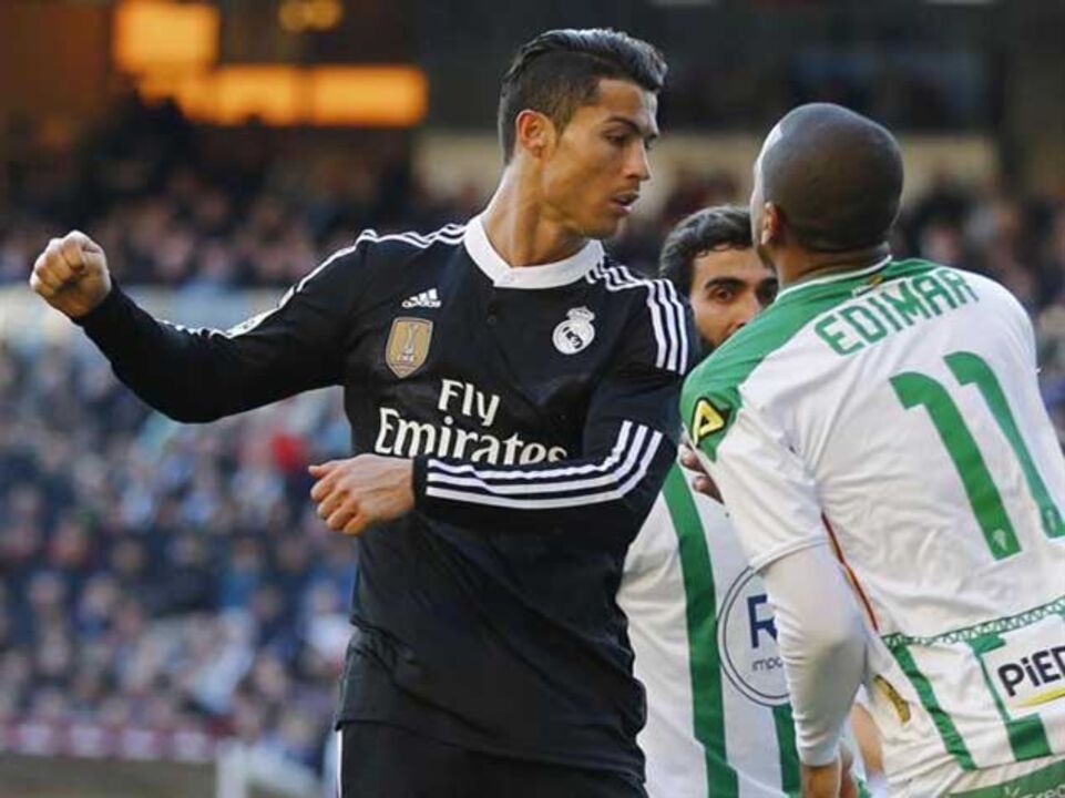 Cristiano Ronaldo: «Peço desculpas pelo meu ato irrefletido»