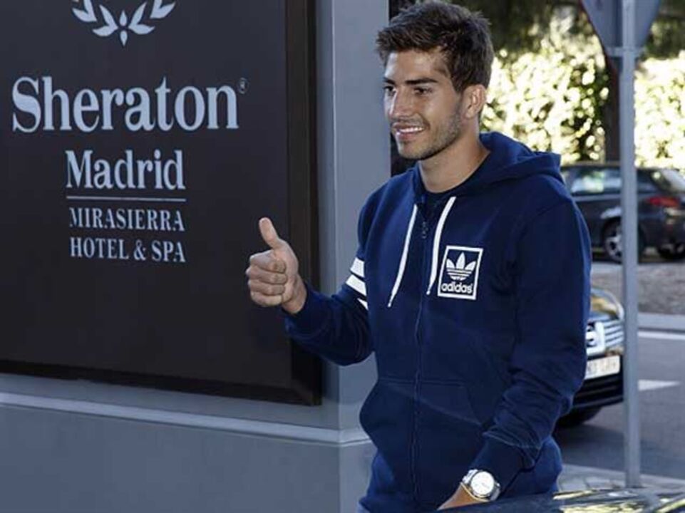 Lucas Silva é apresentado ao meio-dia no Santiago Bernabéu
