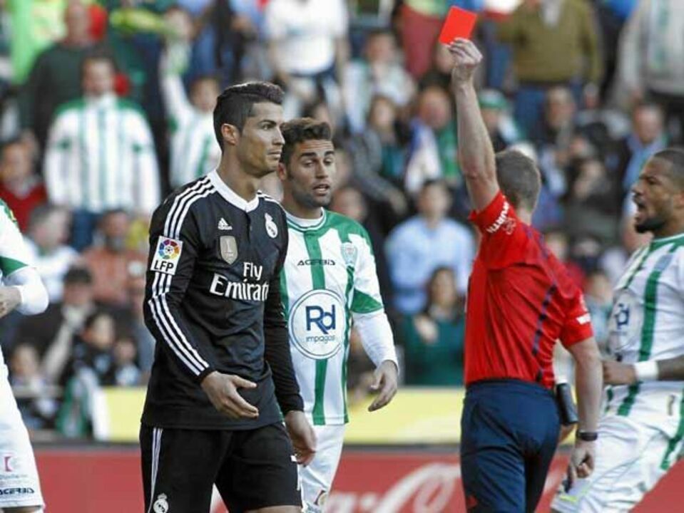 Cristiano Ronaldo castigado com dois jogos