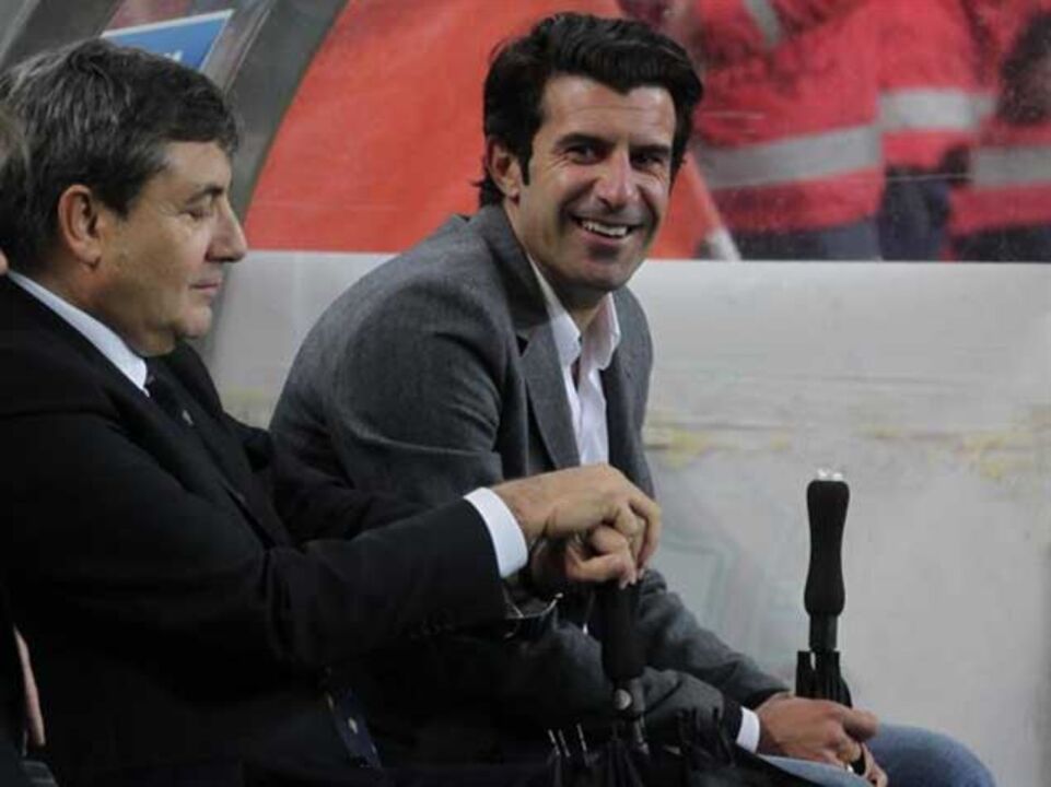 Figo foi proposto pela FPF e tem os apoios necessários