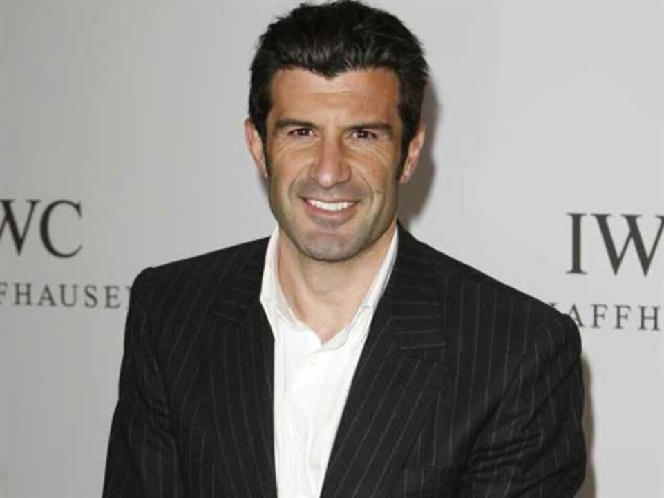 Todos os números da carreira de Figo