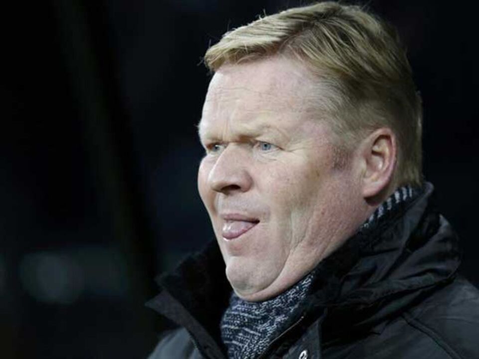 Koeman: «Candidatura de Figo é oportunidade de mudança»