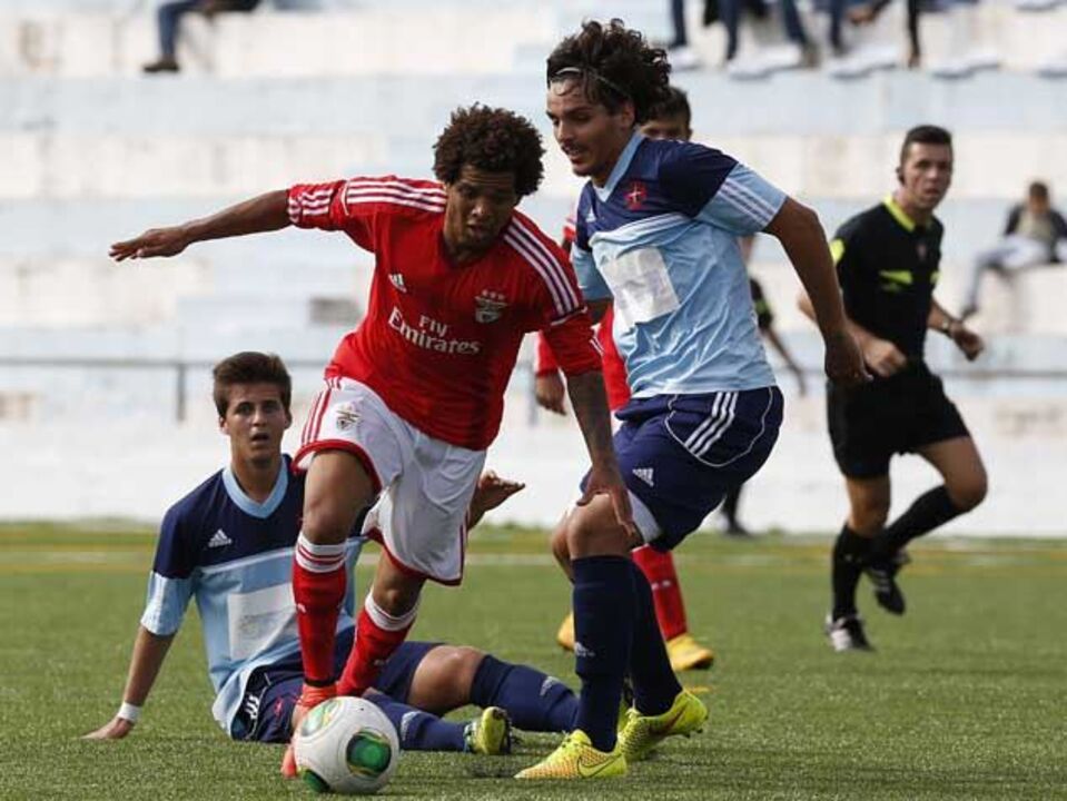 Juniores: Só restam duas vagas