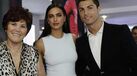 Ronaldo em Zurique com Irina e a família
