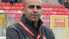 Benfica e Sporting dominam convocados