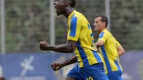 Santa Clara-U. Madeira, 1-2: Reviravolta no final