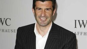 Ambição de Figo chega à presidência da FIFA
