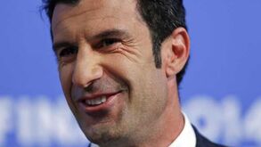 Governo apoia candidatura de Figo