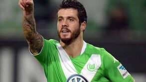 Schalke 04 oferece 4,5 milhões anuais a Vieirinha