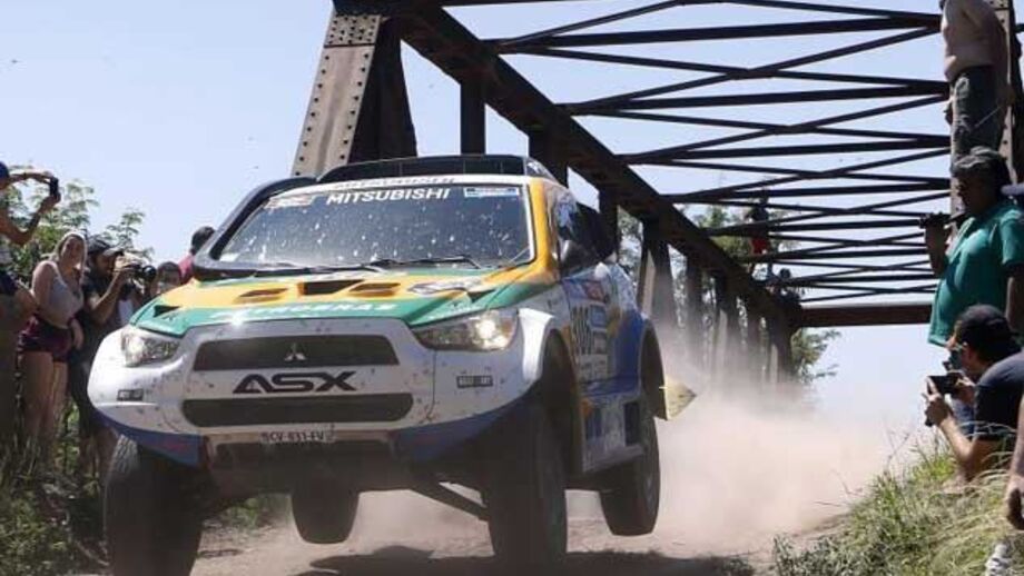 Dakar'2015: Carlos Sousa entra no top-10 após 2.ª etapa