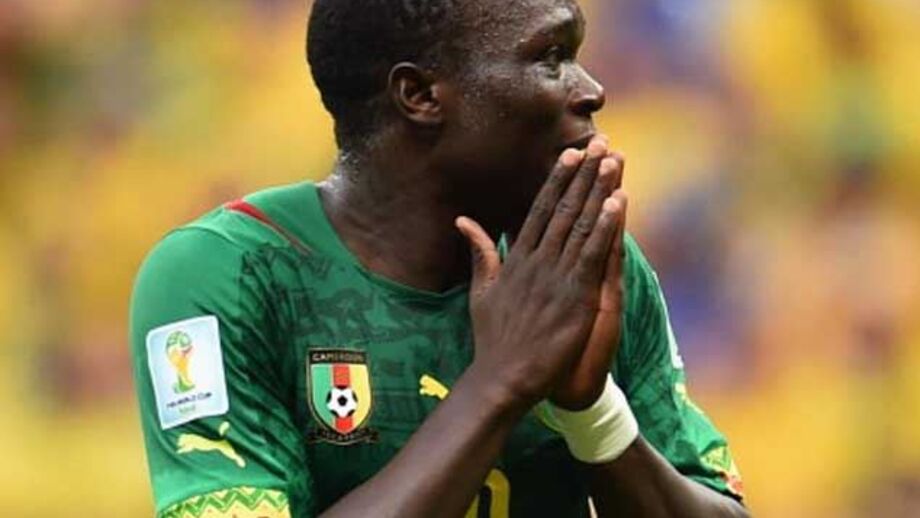 Portista Aboubakar marca no empate dos Camarões